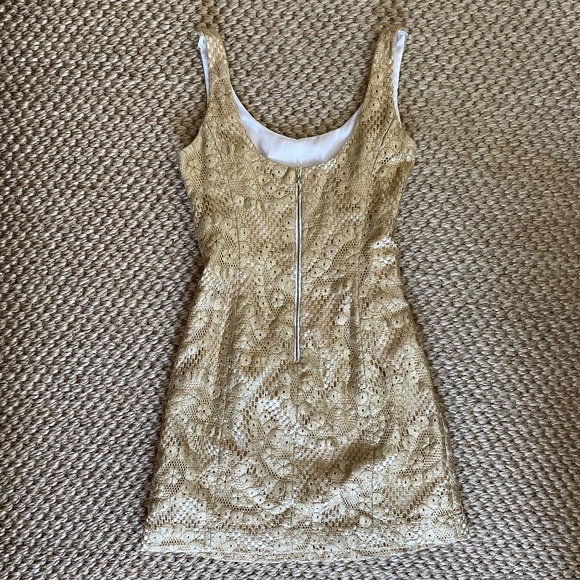 Lilly Pulitzer Eaton Metallic Paisley Shift Dress - Picture 4 of 6